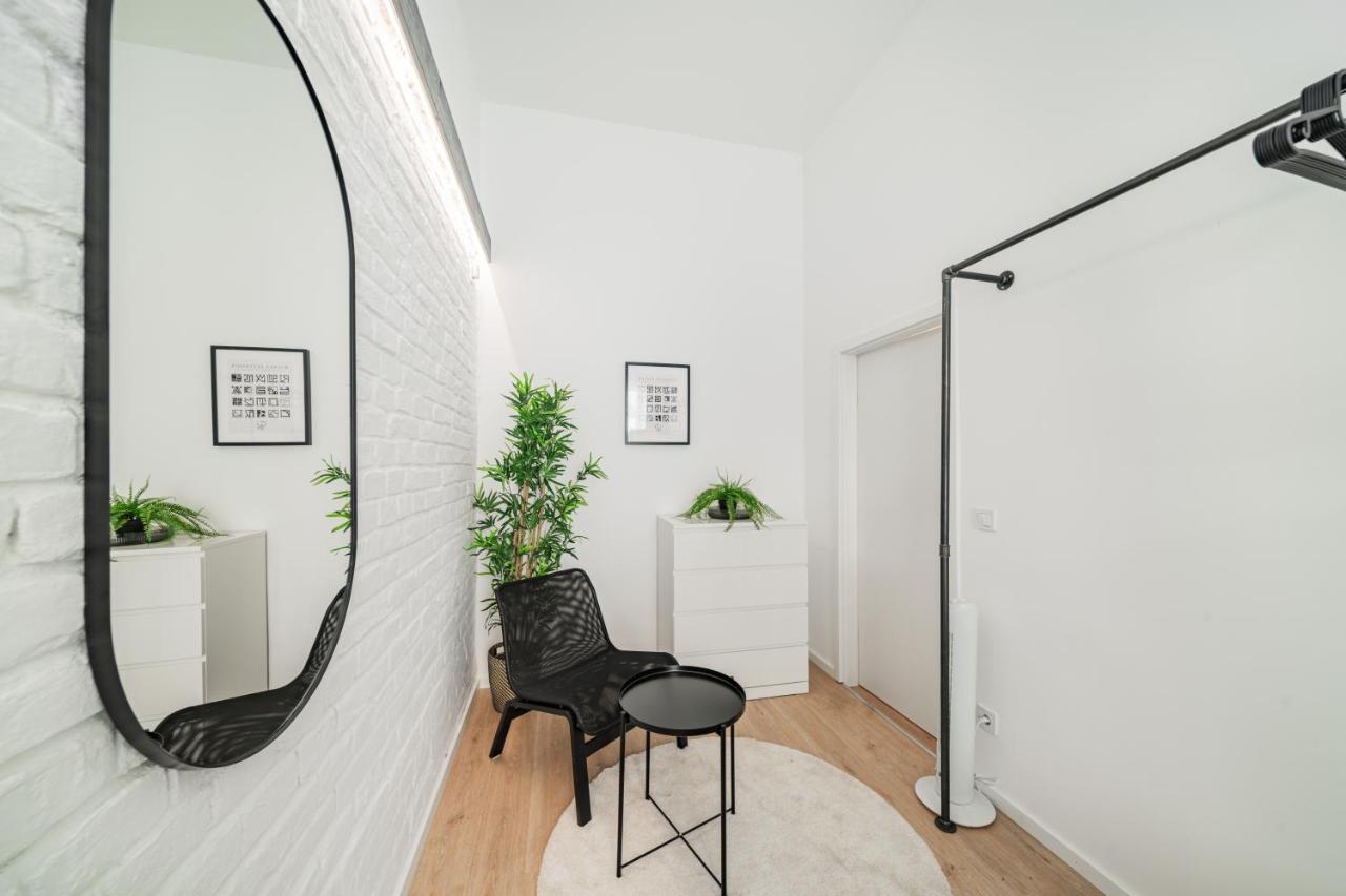 Chic Central City Rooms By Home2 فيينا المظهر الخارجي الصورة