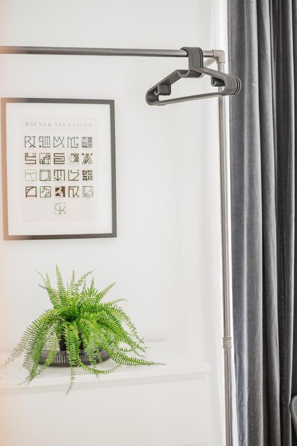 Chic Central City Rooms By Home2 فيينا المظهر الخارجي الصورة