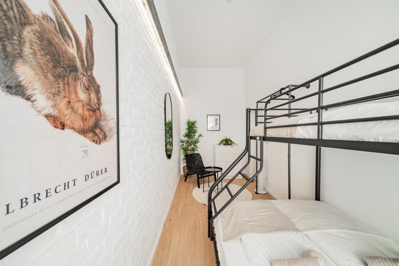 Chic Central City Rooms By Home2 فيينا المظهر الخارجي الصورة